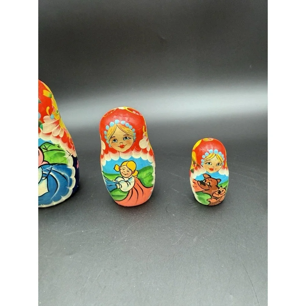 Vintage Russian Nesting Dolls 6.5